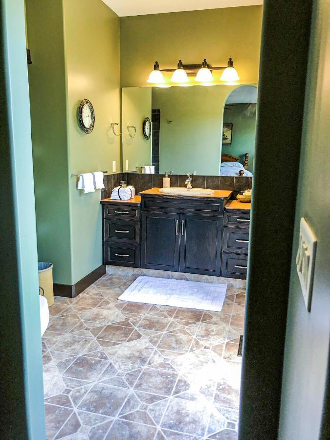 Wolf Creek Bed And Breakfast Ponoka Luaran gambar